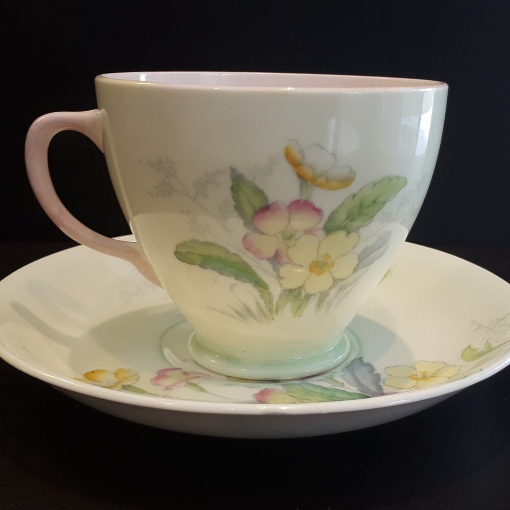 Old Royal fine china pastel colored flowers design